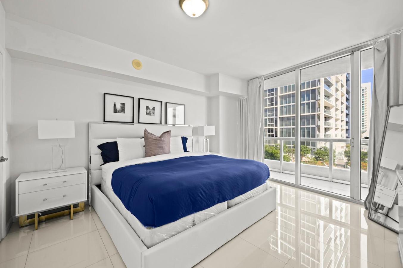 Luxury 1 Bedroom Condo W Icon Brickell-Waterviews Miami Exterior photo